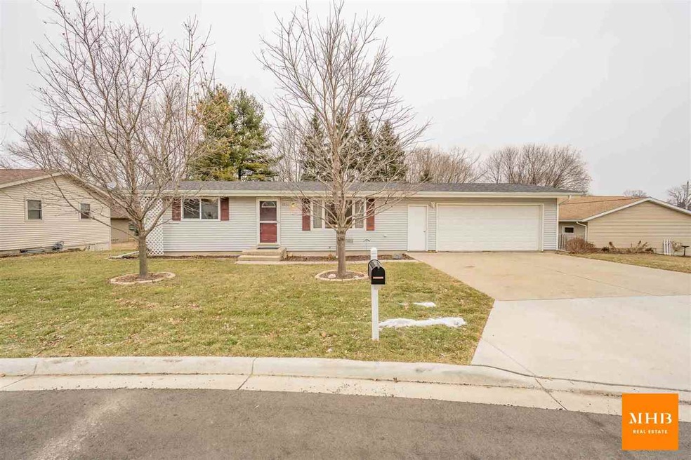 2633 Eller St, Cross Plains, WI 53528 - photo 1