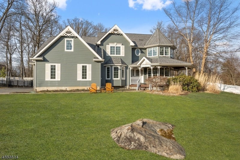 4 Princess Ct, Oak Ridge, NJ 07438 - photo 1