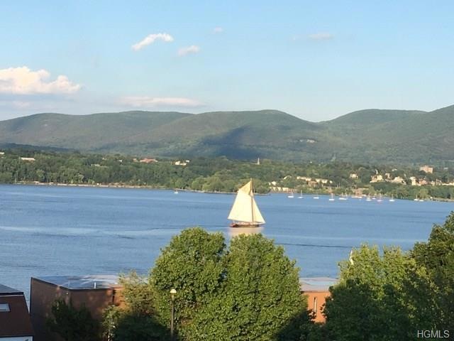 266 Montgomery St, Newburgh, NY 12550 - photo 1