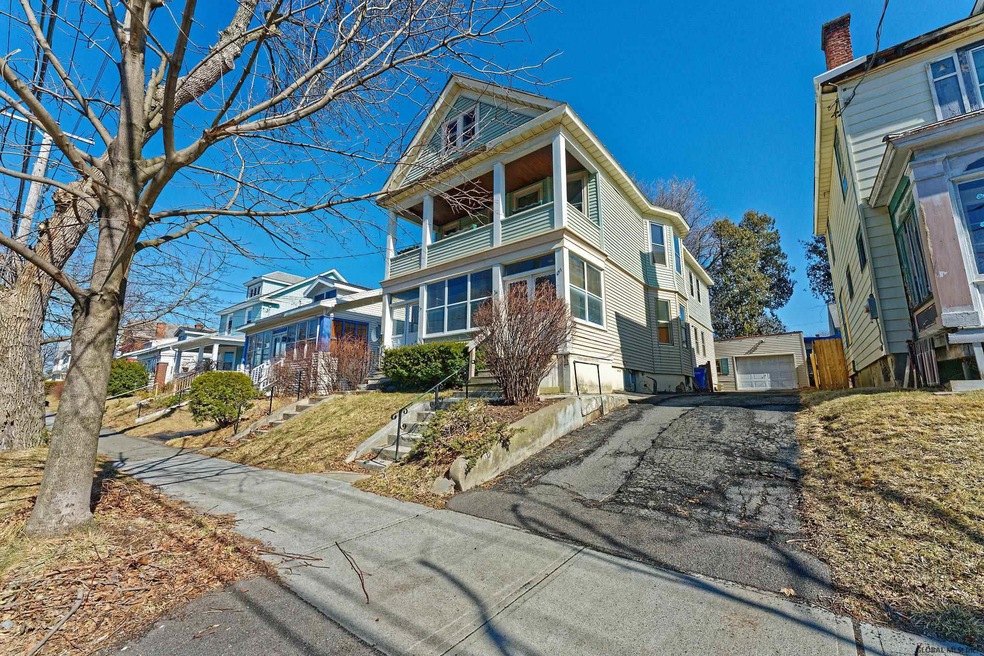 697 Washington Ave, Albany, NY 12206 - photo 1