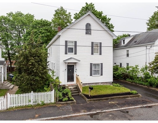 51 Farnham St, Lawrence, MA 01843 - photo 1