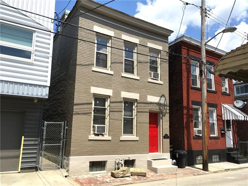 Welcome to 1823 Fox Way in the South Side Flats!