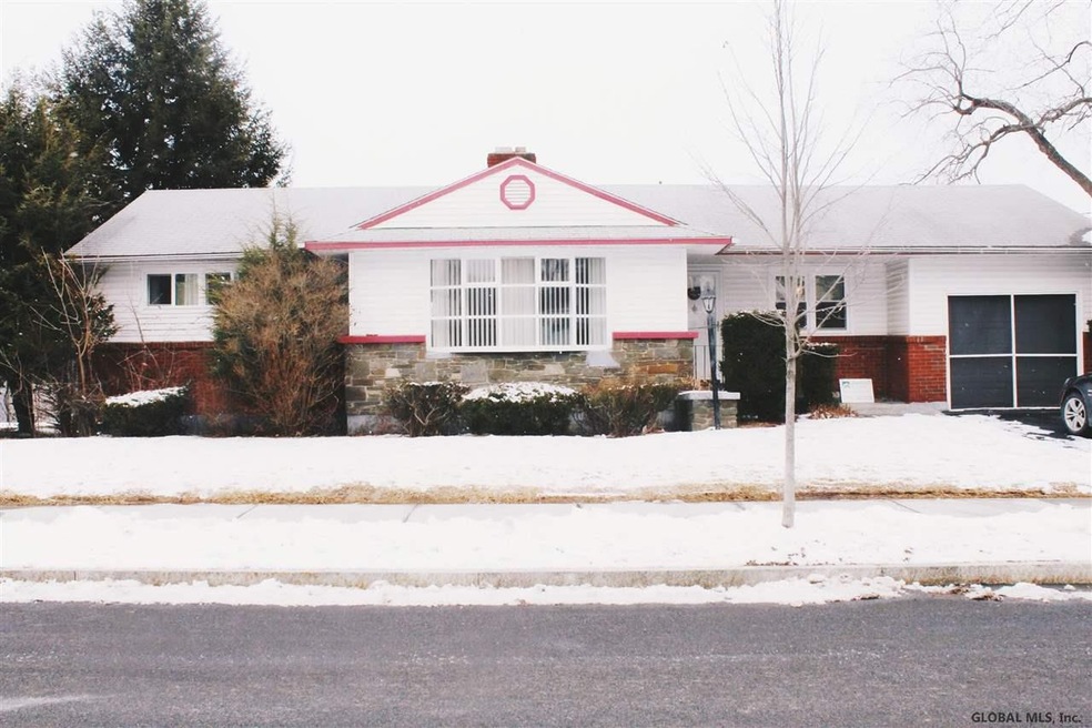 5 Bohl Ave, Albany, NY 12209 - photo 1