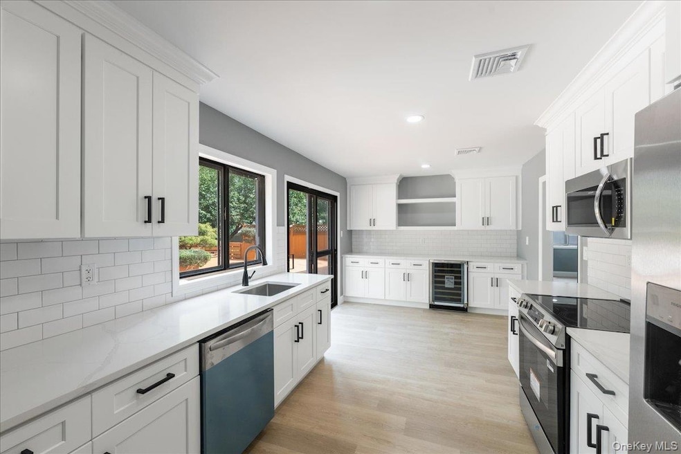 Sold $636,000 • Co-Listing Agent