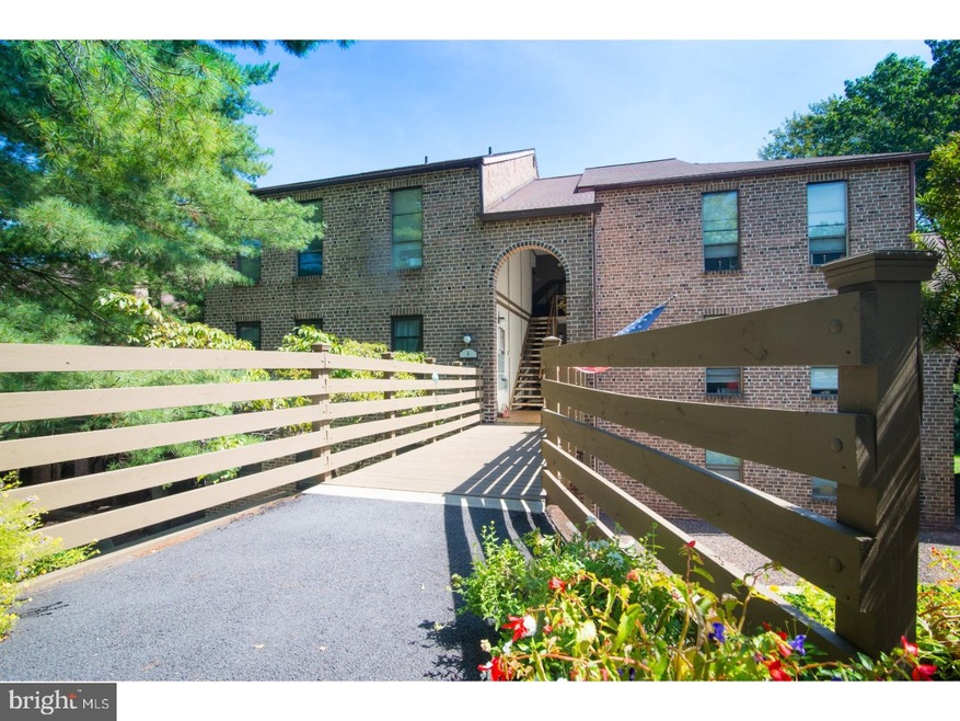 4C Fairway Rd, Reading, PA 19607 - photo 1