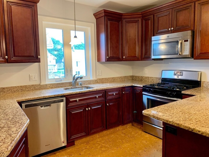 26 Maple St unit B, Stoneham, MA 02180 - photo 1