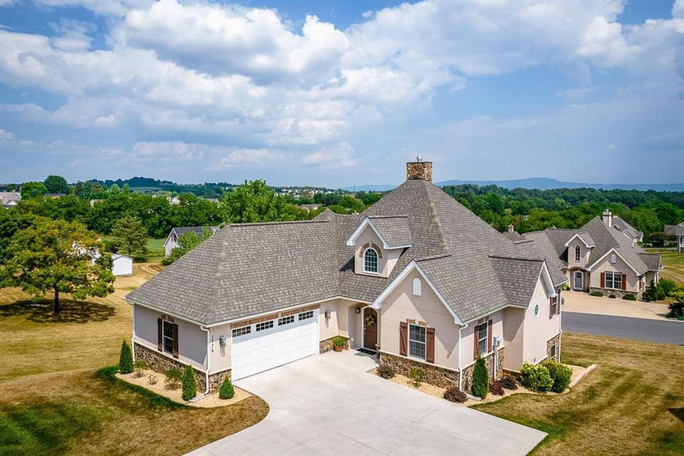 1776 Heritage Estates Cir, Harrisonburg, VA 22801 - photo 1