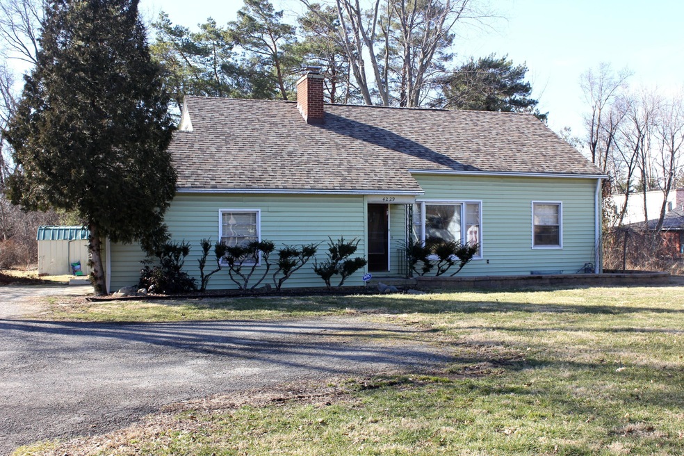 4229 Maize Rd, Columbus, OH 43224 - photo 1