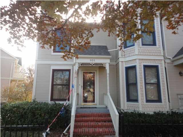 919 W 12th #101~ Victorian Style Town Home