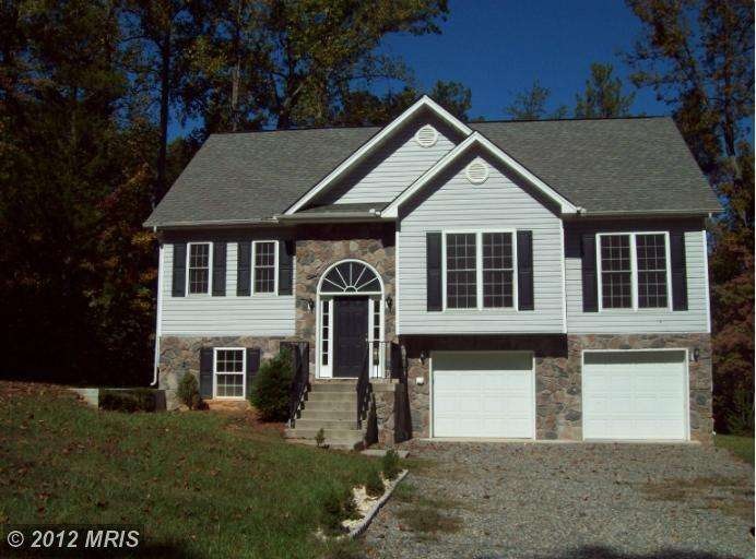 802 Moorefield Dr, Ruther Glen, VA 22546 - photo 1