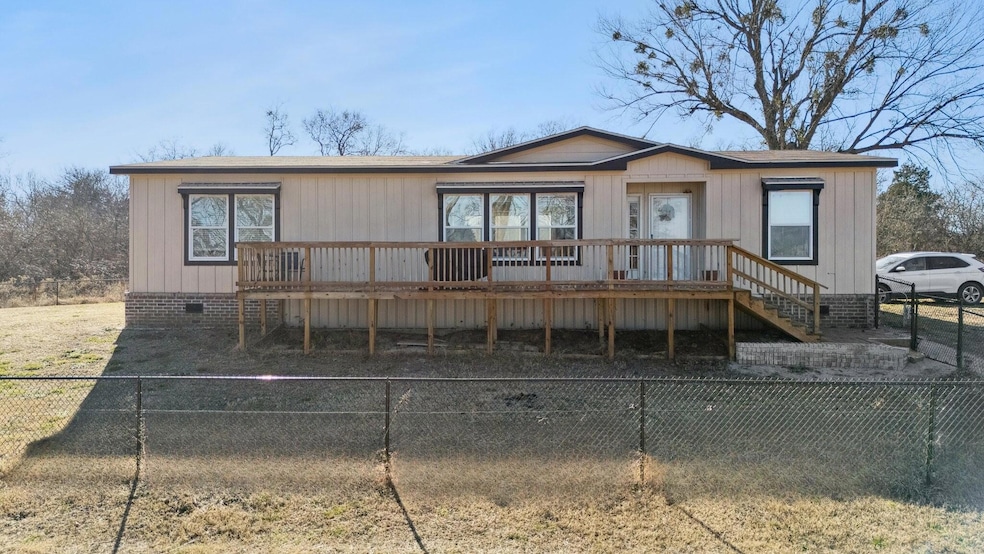 27483 S 4460 Rd unit 2, Vinita, OK 74301 - photo 1