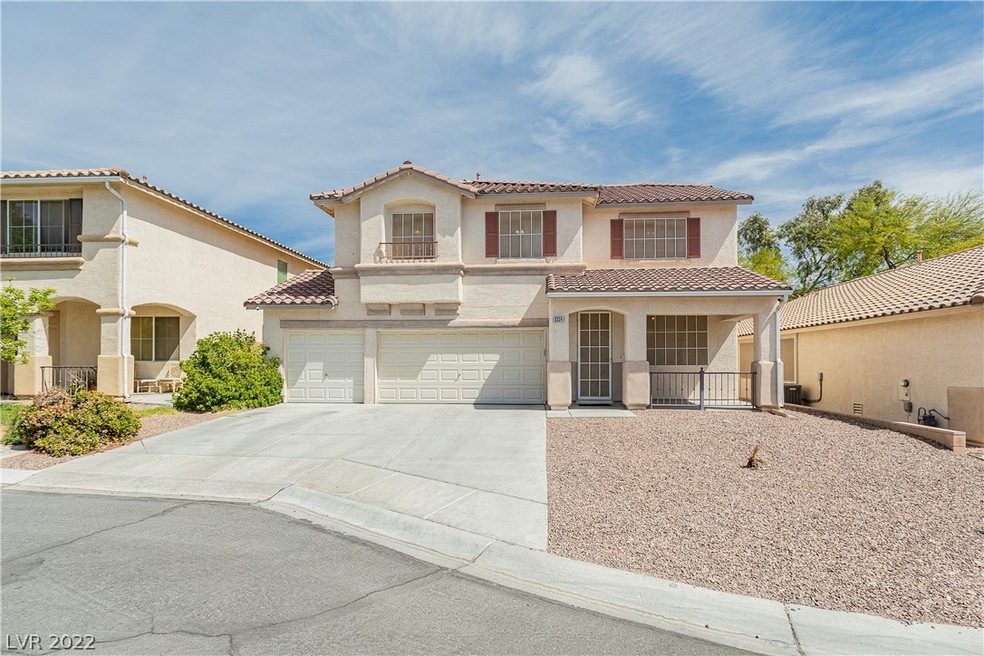 4 Beds. 2.5 baths, 2562 sq. ft. with a 3 car-garag