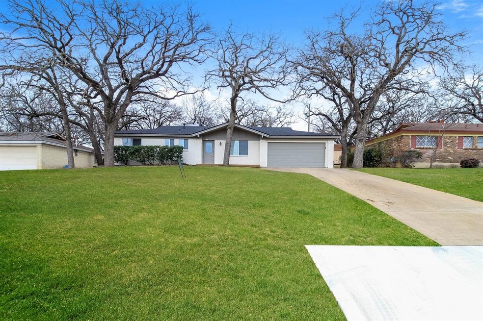 909 Gregory Ave, Bedford, TX 76022 - photo 1