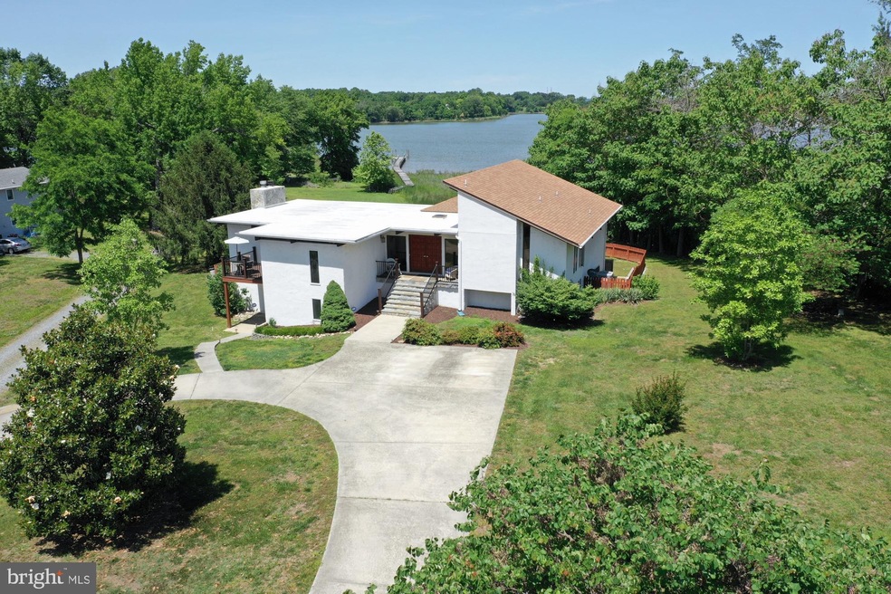 330 Buena Vista Dr, Colonial Beach, VA 22443 - photo 1