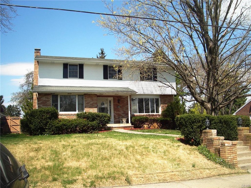 1613 W Greenleaf St unit 1617, Allentown, PA 18102 - photo 1