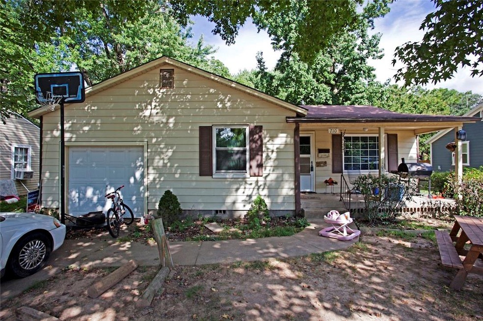 710 NW B St, Bentonville, AR 72712 - photo 1