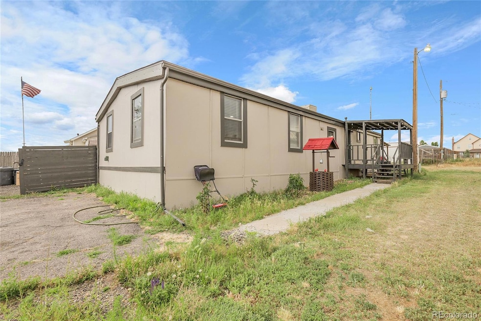 371 S Main St, Byers, CO 80103 - photo 1