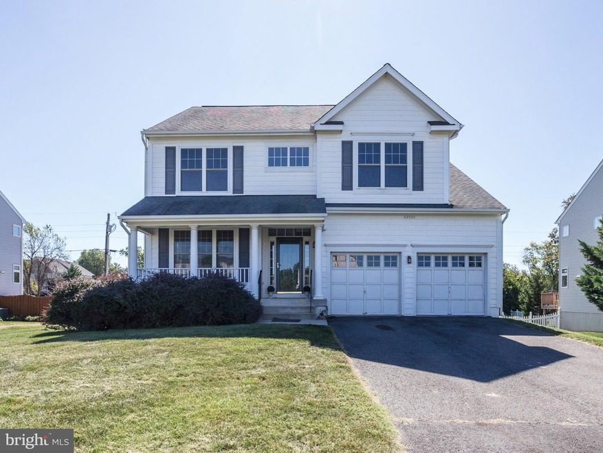 43505 Valleyvista Ln, Chantilly, VA 20152 - photo 1
