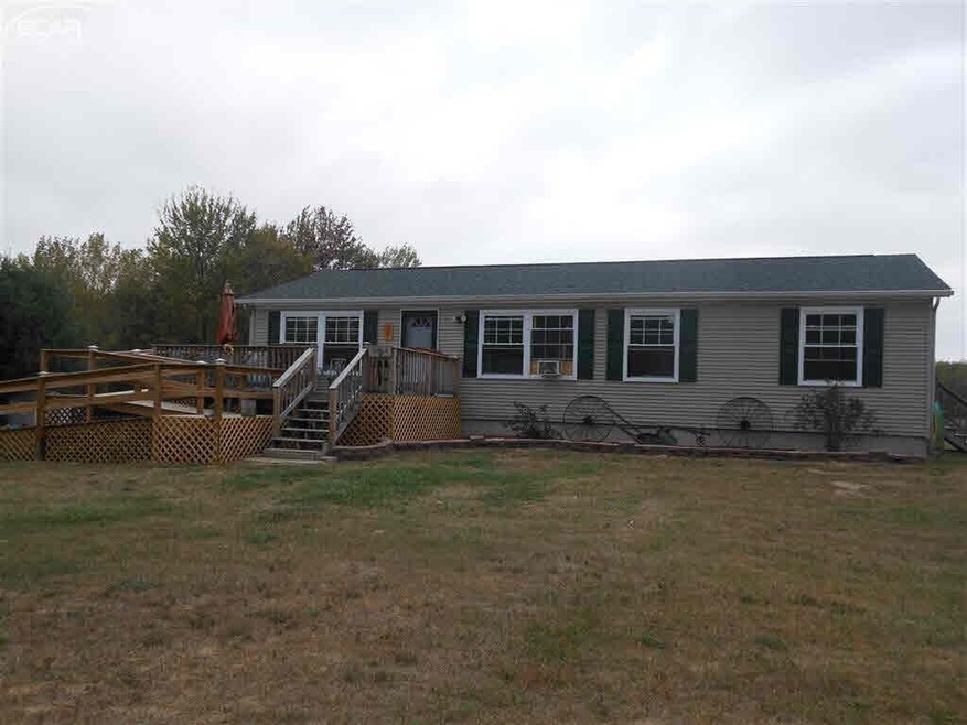 5250 Rupprecht Rd, Vassar, MI 48768 - photo 1