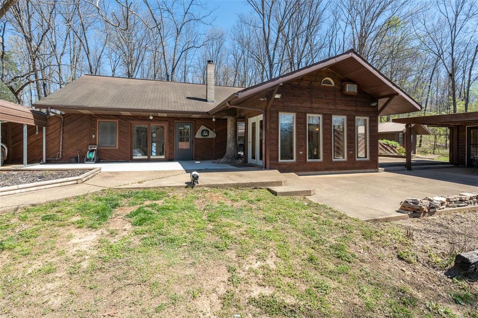 Pending $289,000