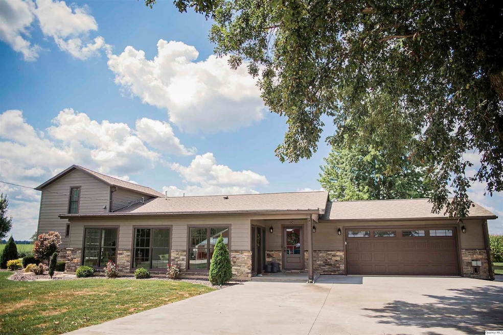 1737 N 2250th Place, Mendon, IL 62351 - photo 1