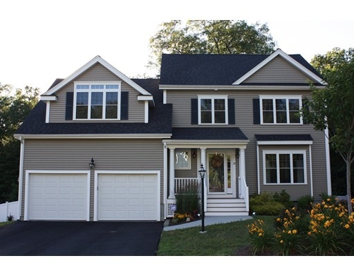 19 Brookmeadow Ln, South Grafton, MA 01560 - photo 1