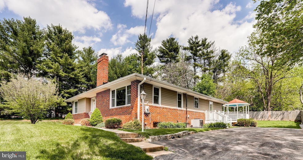 5807 Hanna Rd, Sykesville, MD 21784 - photo 1