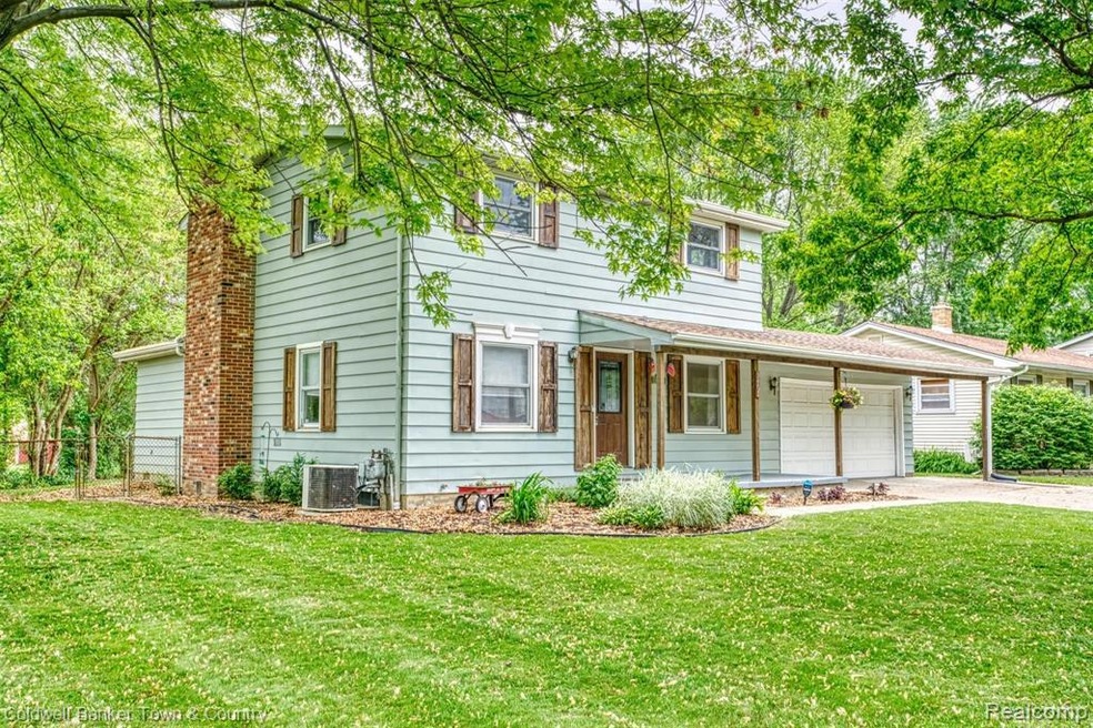 Charming curb appeal