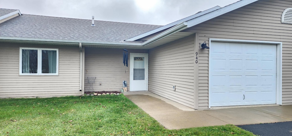 940 Portland St, Villard, MN 56385 - photo 1