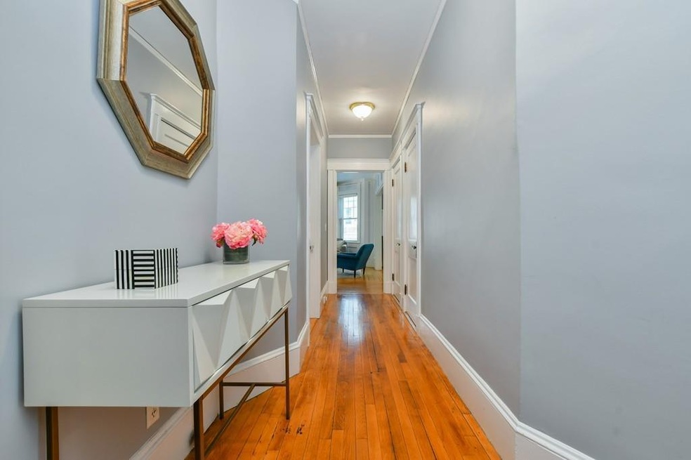 222 Rawson Rd unit 1, Brookline, MA 02445 - photo 1