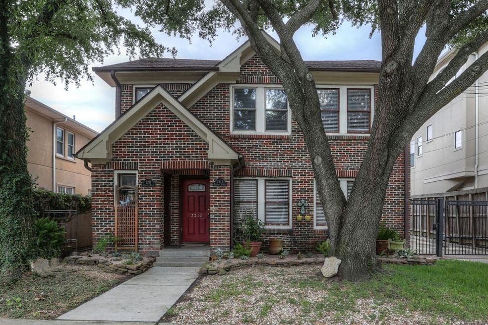 2213 Driscoll St, Houston, TX 77019 - photo 1