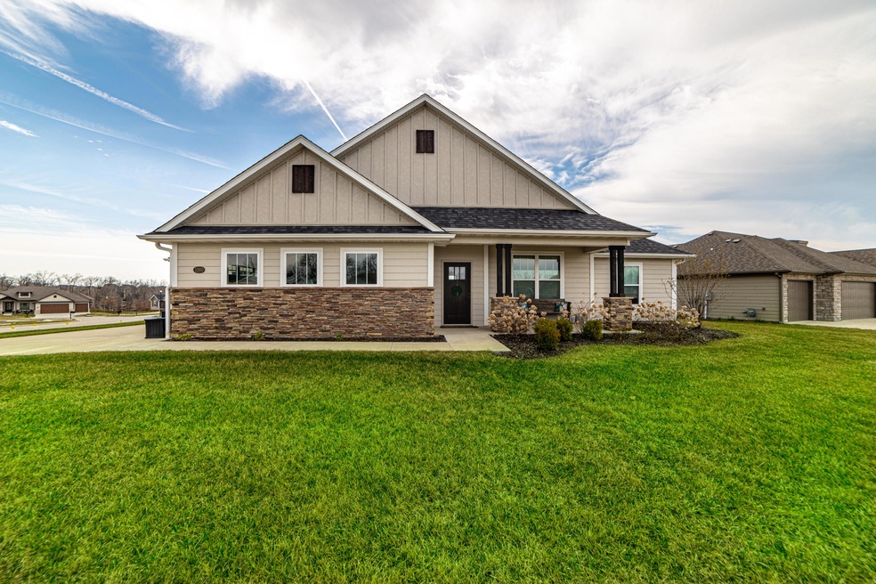 5200-Newbury-way-6