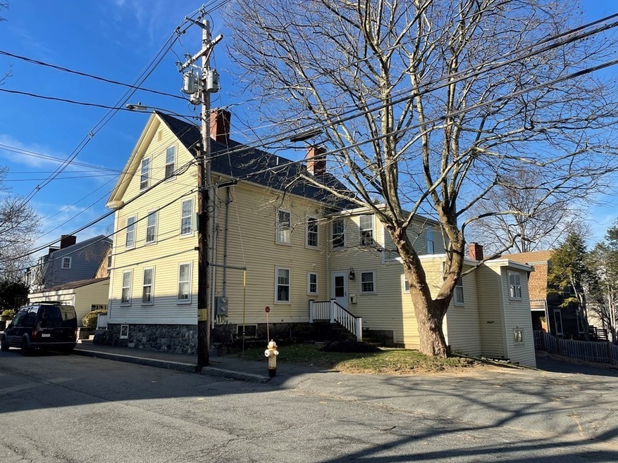 57 Elm St unit 2, Marblehead, MA 01945 - photo 1