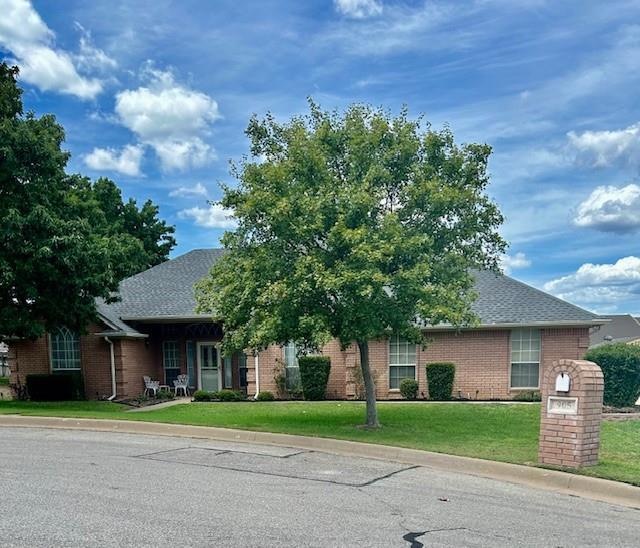 905 Jonathan Ct, Weatherford, TX 76086 - photo 1