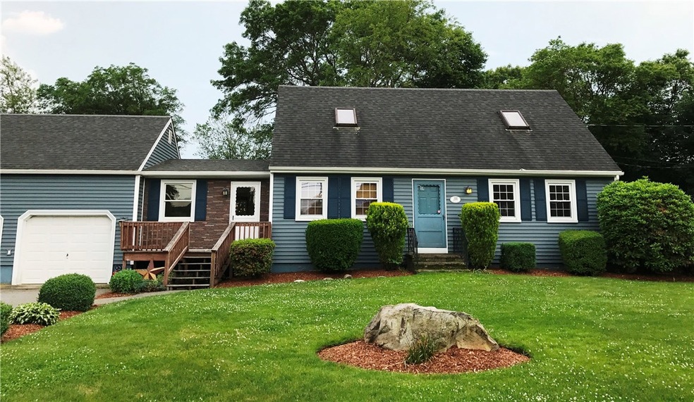 28 Peck St, Swansea, MA 02777 - photo 1