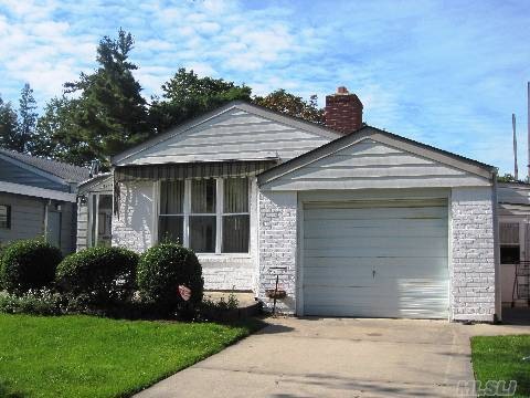 unlisted-address, Fresh Meadows, NY 11365 - photo 1