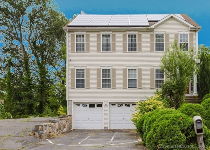 32 Marshall Ave, Trumbull, CT 06611 - photo 1