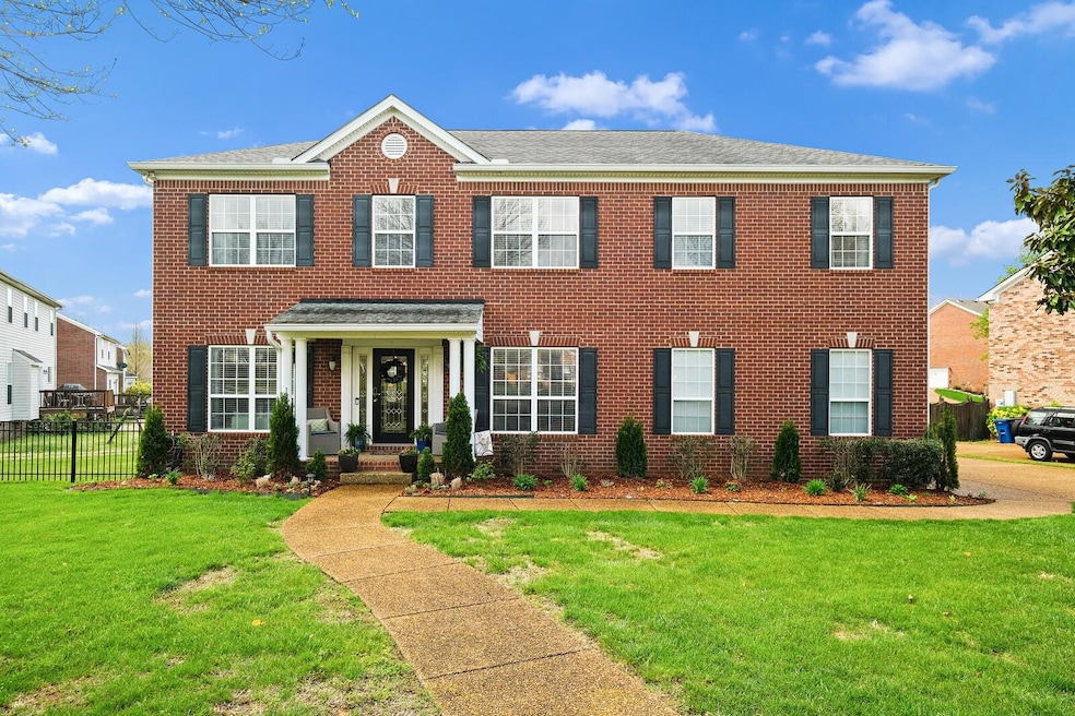 Sold $830,000 • Co-Listing Agent