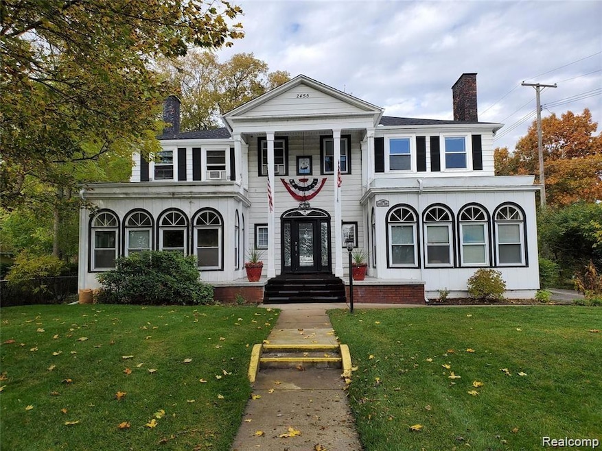 2455 Military St unit 5, Port Huron, MI 48060 - photo 1