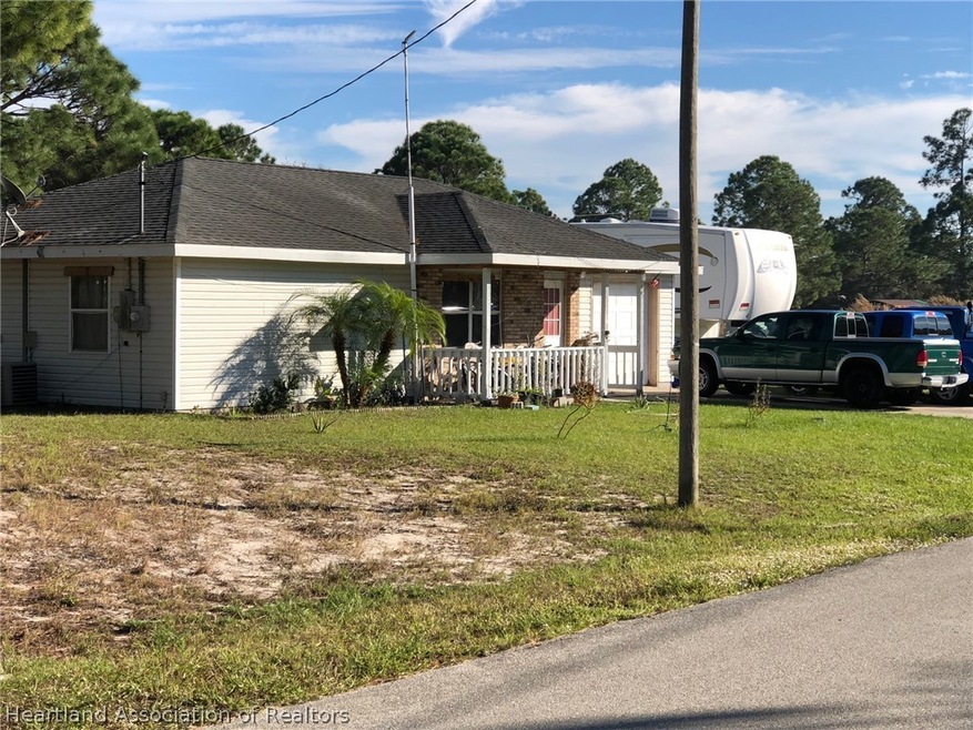 651 Concert Dr, Lake Placid, FL 33852 - photo 1