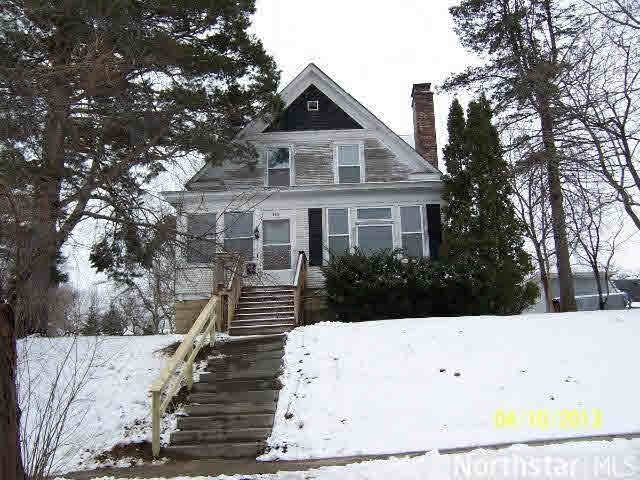 463 10th St, Red Wing, MN 55066 - photo 1