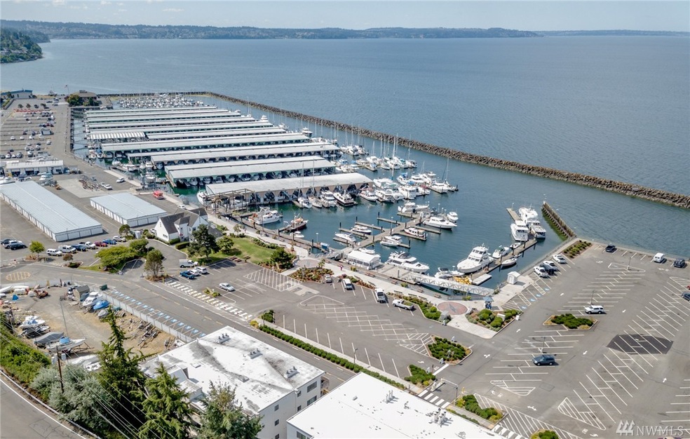 22226 Cliff Ave S unit 104, Des Moines, WA 98198 - photo 1