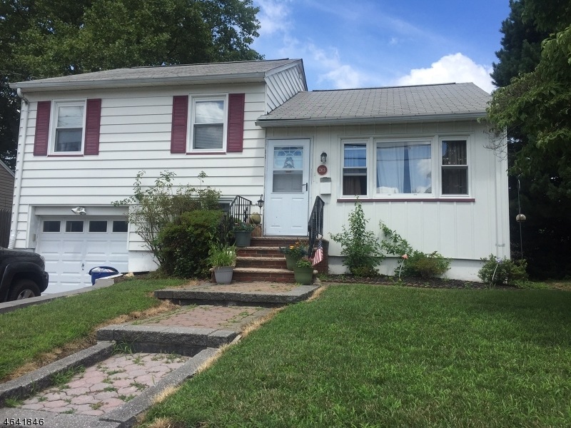 263 Maple Ave, Pompton Lakes, NJ 07442 - photo 1