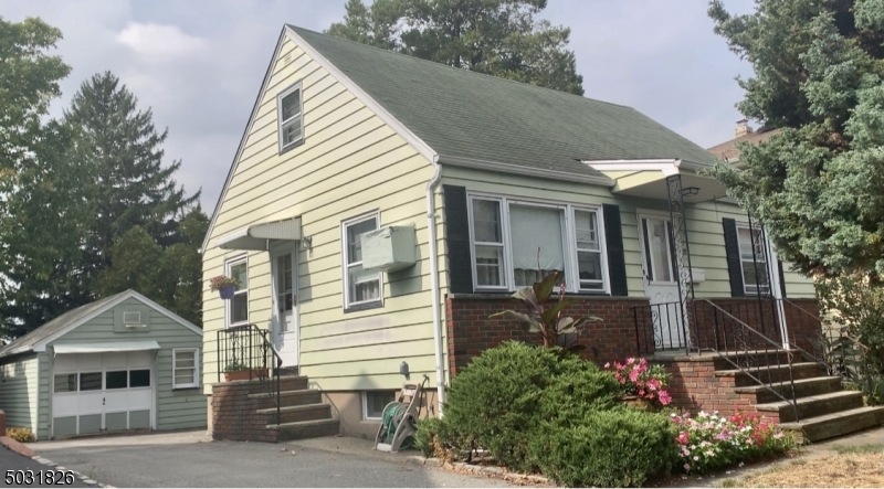 15 Micklejohn Ave, Little Falls, NJ 07424 - photo 1