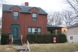 218 11th ST.W