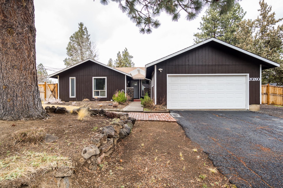 20260 Parr Ln, Bend, OR 97702 - photo 1