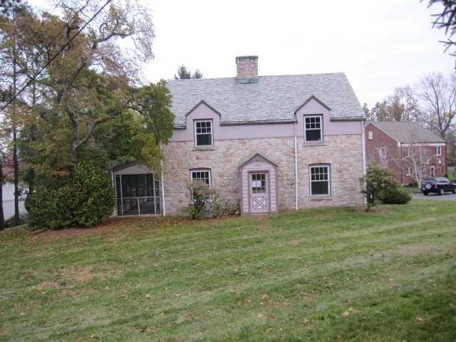 522 Grand Ave, Newburgh, NY 12550 - photo 1