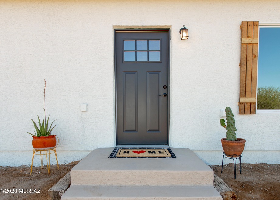 2023 Walter Drive Listing-9833