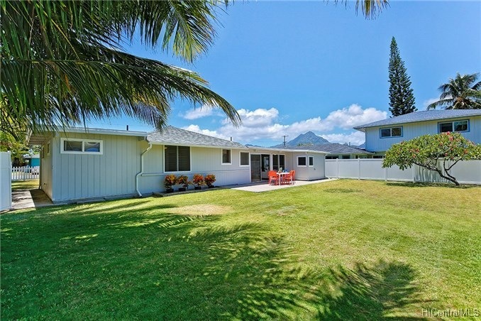 Enjoy lovely Kailua days from this home with a vie