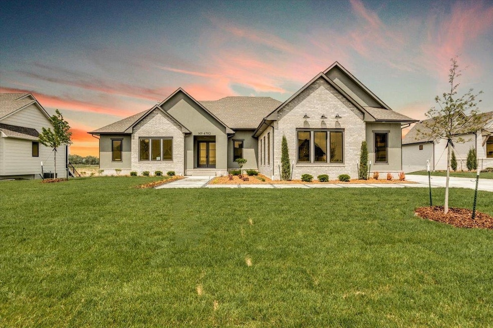 4782 N Ridge Port Ct, Wichita, KS 67205 - photo 1